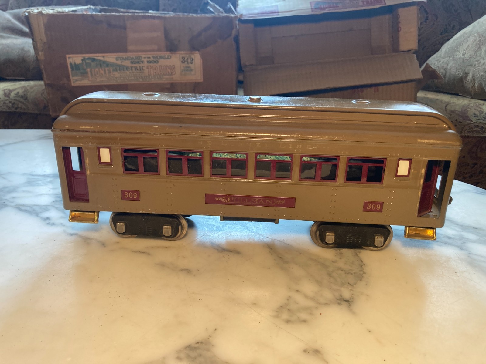 1920s Prewar Lionel 342 Train set with 318 engine 309, 310 & 312 Cars ...