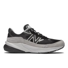 New Balance Unisex Made in USA 990v6 Shoe