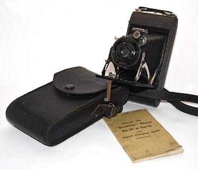 appareil photo folding KODAK BROWNIE PLIANT SIX-20 - Photo 1/4