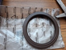 Joint spi de vilebrequin Peugeot /Citroen - Ref 051474 - 85x105x9