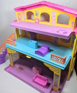 dora and me dollhouse