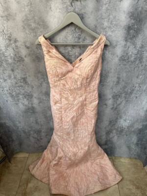 alberto makali pink dress Alberto Makali Mermaid Style Gown Pink Metallic Embroidered Formal Dress Sz 8