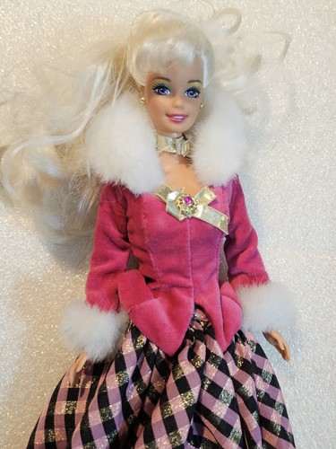NEW! VINTAGE 1996 AVON SPECIAL EDITION WINTER RHAPSODY BARBIE EUC C403G - Picture 2 of 9