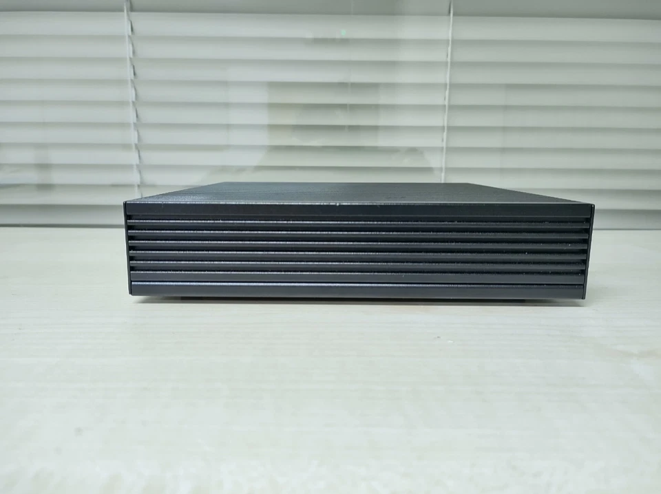 E300 Fanless Box PC Intel Bay Celeron 2xFront RS232 *USED- NO PSU/RAM/SSD* - Image 4 of 4