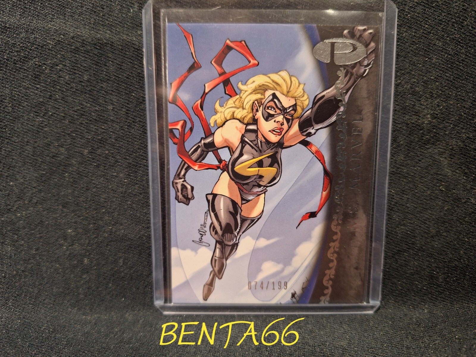 2012 Upper Deck Marvel Premier 🔥 Ms. Marvel #18 Serial Number 074/199