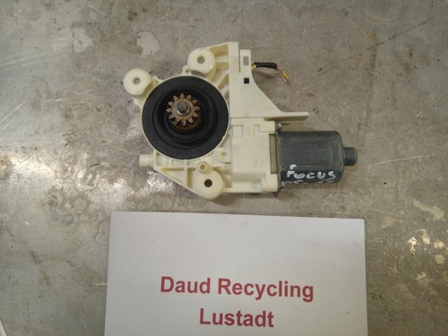 Ford Focus II DA3 Fensterhebermotor vorne rechts 0130822216