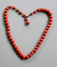 Speckled Orange Scarlet Colored Art Glass Beaded Necklace Vintage