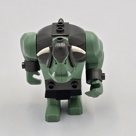 LEGO 7048 Castle Troll Warship Minifigures Troll Warrior Dwarf Lot of 7 W Extras