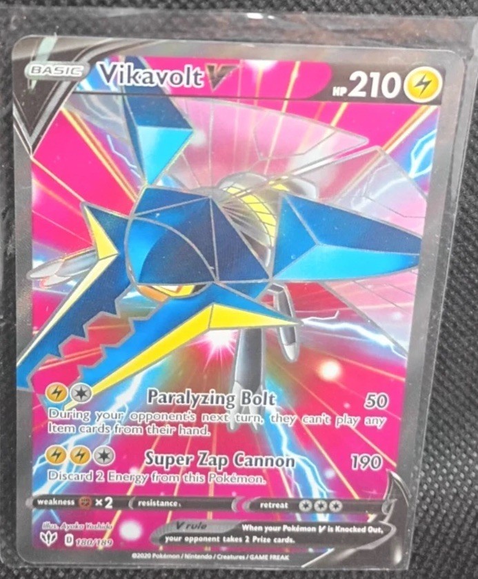 Vikavolt V (Full Art) 180/189 Swsh03: Darkness Ablaze