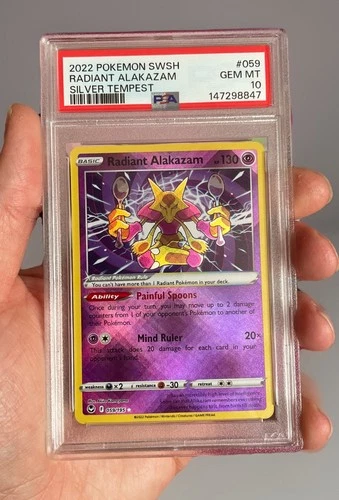 Radiant Alakazam 059/195 Holo Rare Pokémon 2022 Silver Tempest PSA 10