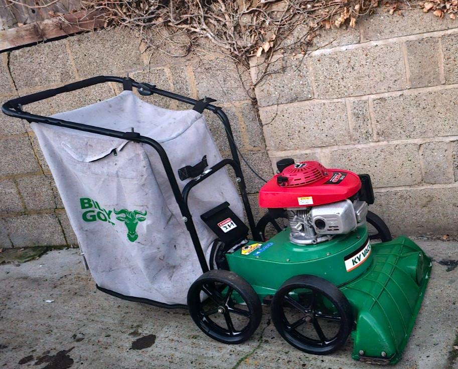 Billy Goat TKV601SP Petrol Wheeled Vacuum Powerful suction Debris Cleaner