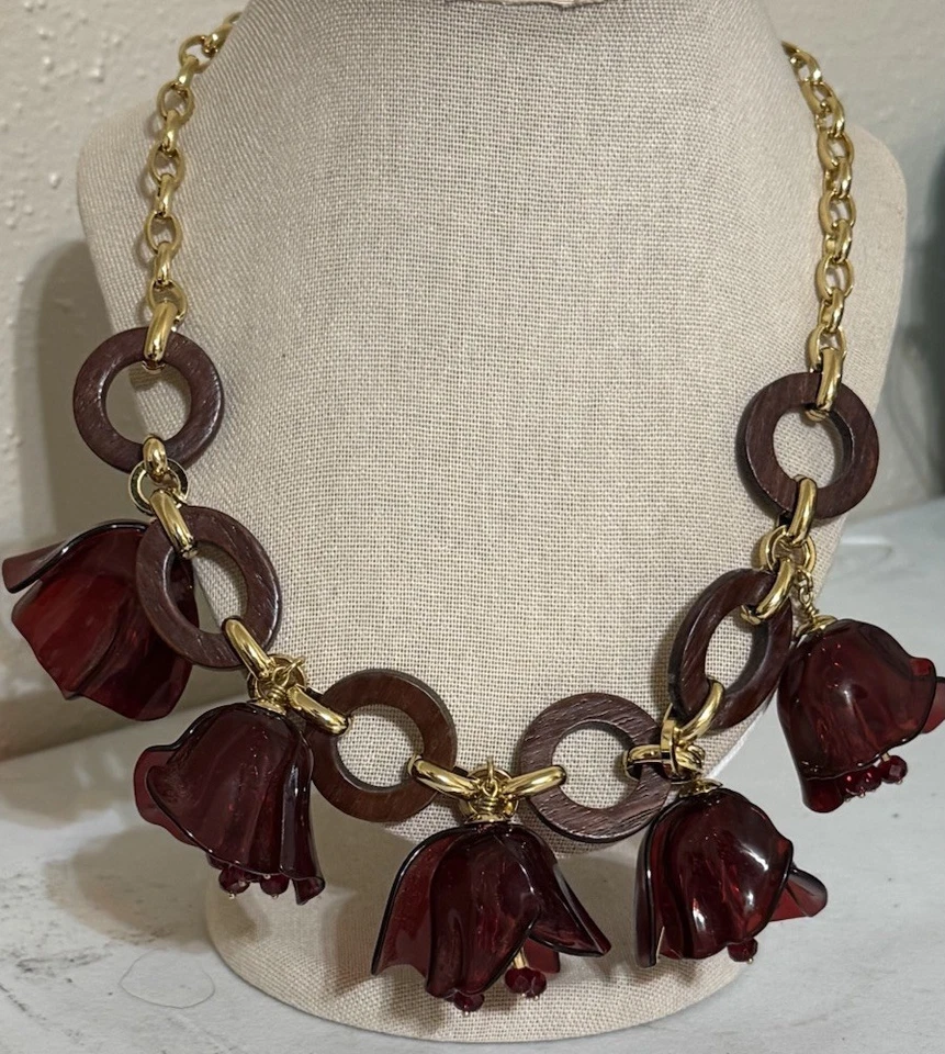 Collar Kate Spade Rebanada de Piedra Lirio Tono Dorado 22 pulgadas Foto 2 de 4