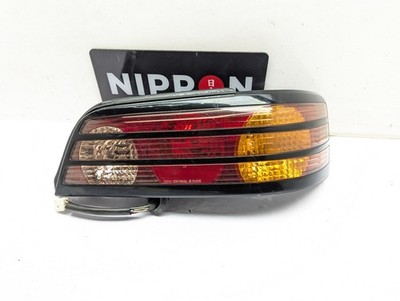 TOYOTA LEVIN AE110 / 111 1995 - 2000 Rechts Rücklicht 81567