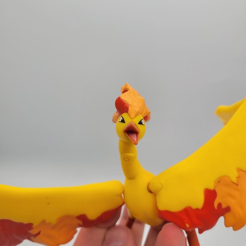 Pokémon Select 6" MOLTRES Articulated Battle Figure 2022 Jazwares Loose No Tail - Picture 3 of 4