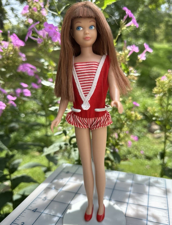 Muñeca SKIPPER rara 2 tonos rojo marrón castaño rojizo pelo Mattel posible muestra muñeca 1963 Foto 4 de 4