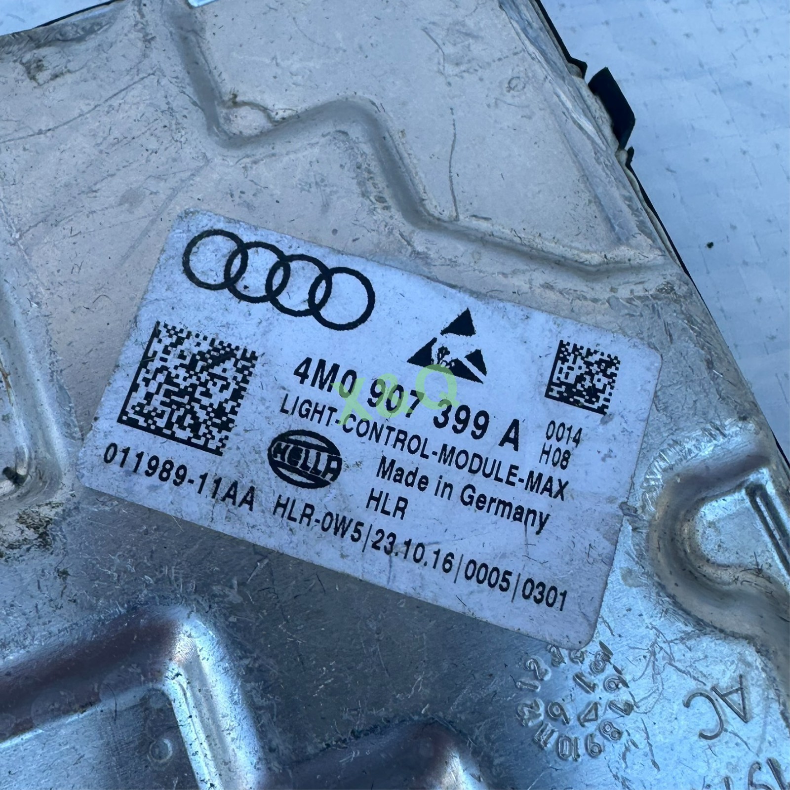 Bentley Bentayga Headlight control module P/N 4M0907399