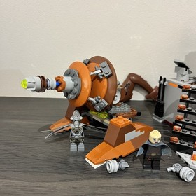 LEGO Star Wars Lot: Geonosian Cannon (9491) & Carbon-Freezing Chamber (75137)