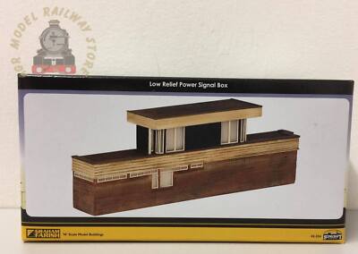 Graham Farish 42-254 Scenecraft - Low Relief Power Signal Box (vorgebaut)