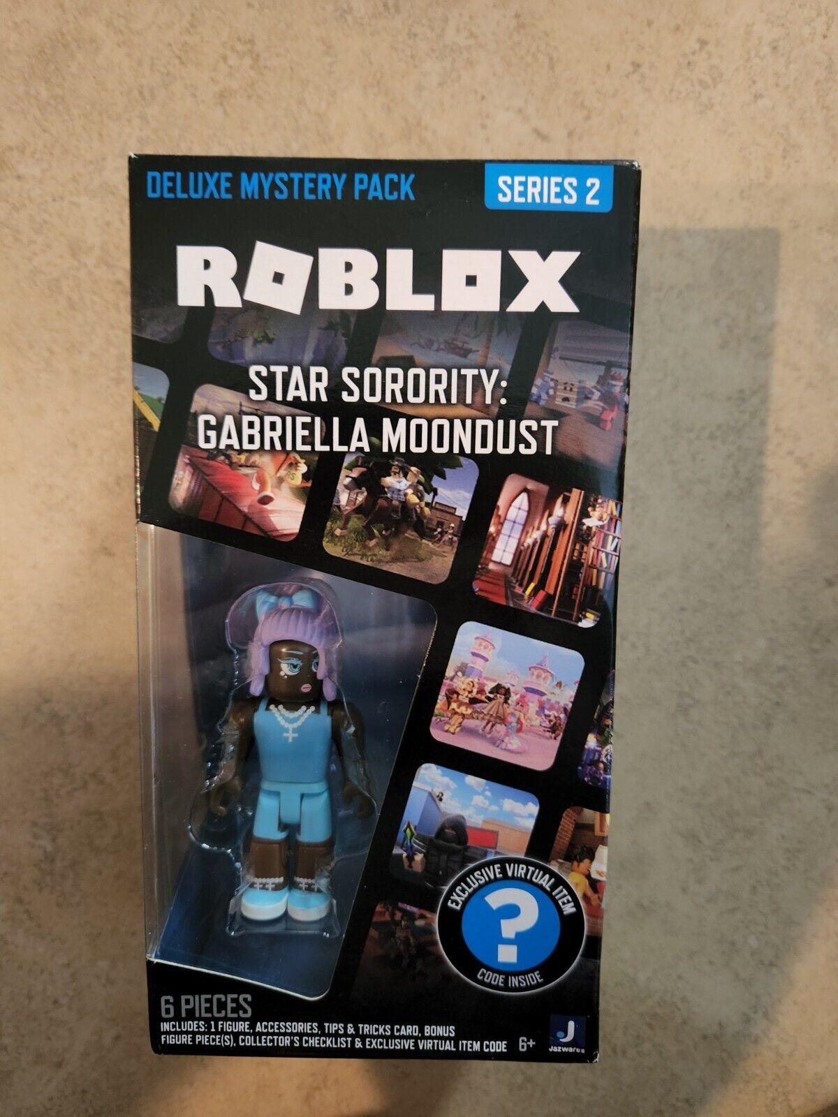 ROBLOX Deluxe Mystery Pack Series 2 Star Sorority GABRIELLA MOONDUST CODE INSIDE