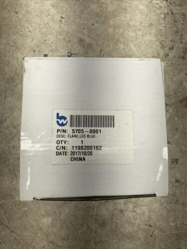 9-In-1 Blue LED Safety Flare 5705-0001 (New Old Stock) - Picture 7 of 7