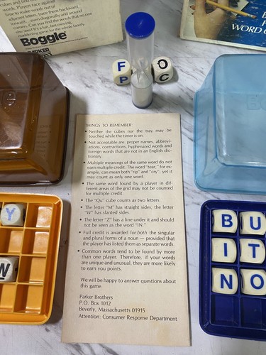 Vintage BOGGLE Hidden Word Game Parker Brothers Complete Family Fun 1976 - Picture 6 of 8
