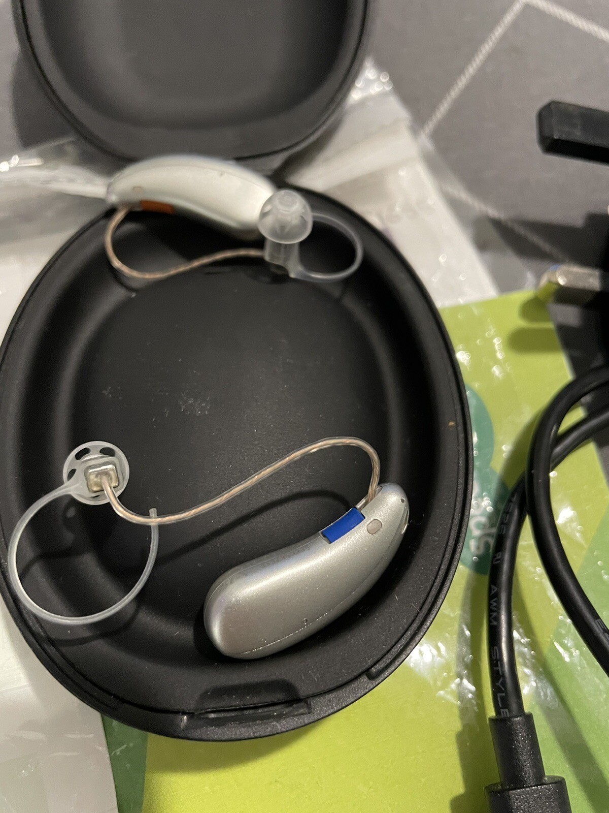 Specsavers Advance RIC LI Pair of Hearing Aids & Connexx Charger eBay