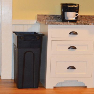 Heavy Duty Plastic Highboy Wastebasket Trash Can 23 Gallon Garbage Container