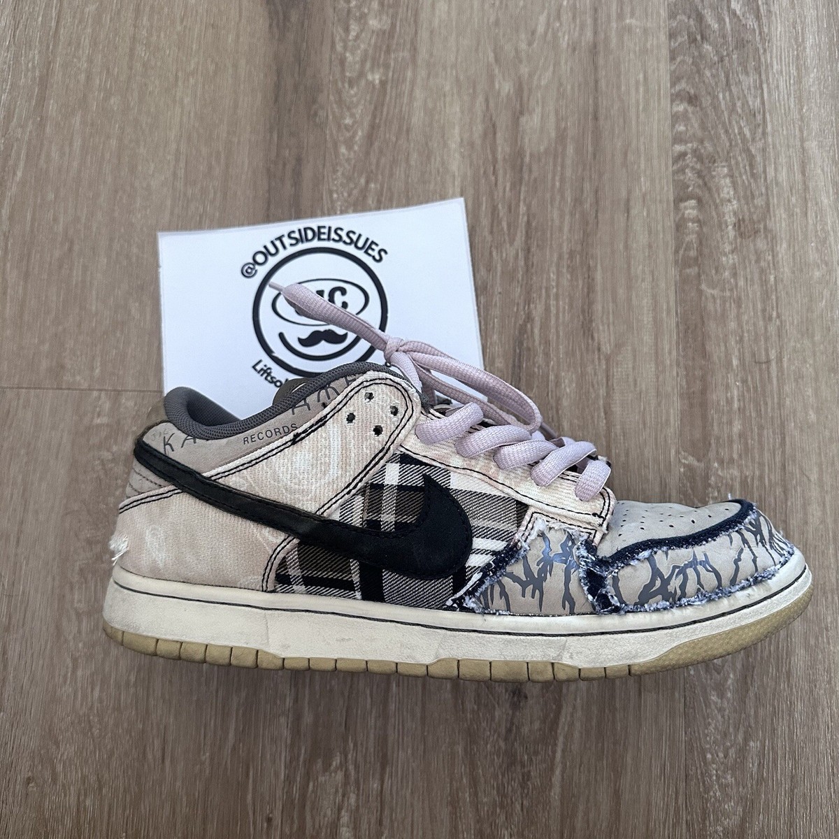 Nike Dunk SB Travis Scott28.0センチ Travis Scott - Nike Skateboarding