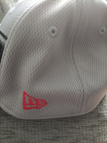 Kansas City Chiefs New Era 39thirty Flex Fit Cap L-XL. NFL On Field Gear - Picture 4 of 6
