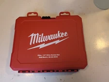 Milwaukee 25pc Ratchet and Socket Set Metric / SAE 1/4" Drive 48-22-9044 NEW