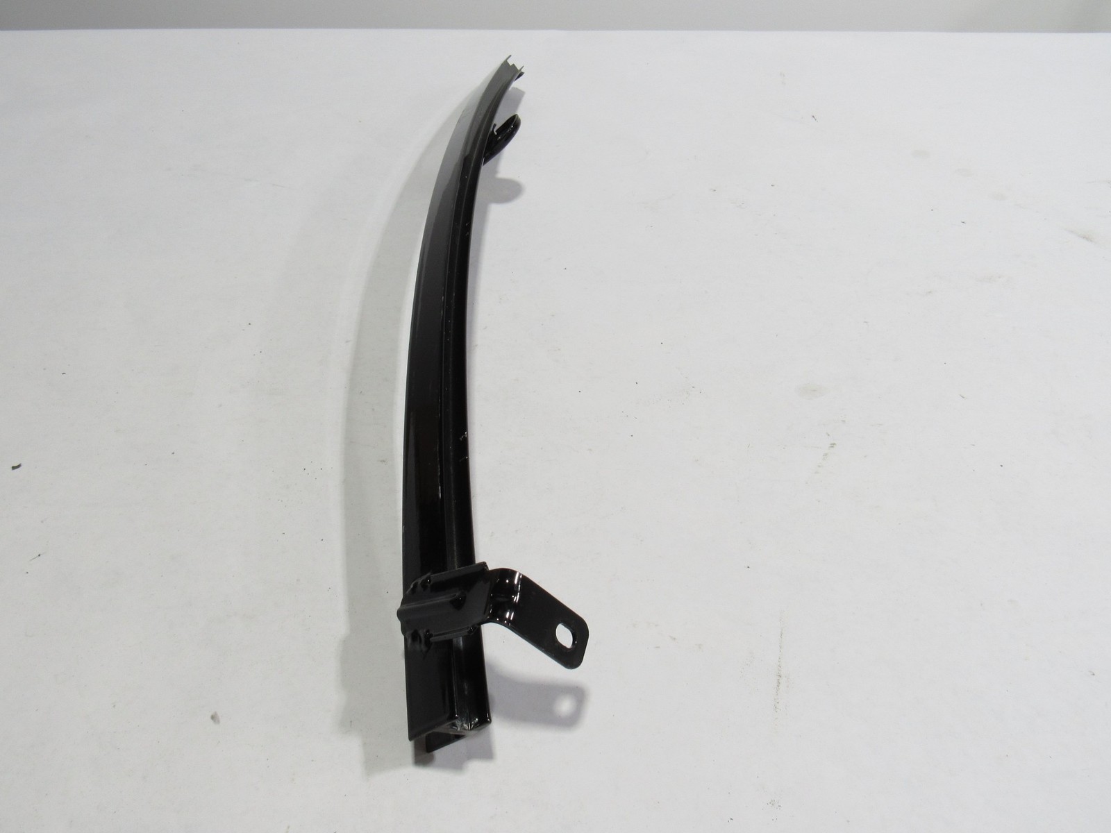 10-20 Bentley Mulsanne 2012 Front Right Passenger Door Window Glass Guide :O