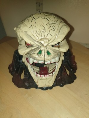 Mighty Max Assaults Skull Master Mega Head Bluebird Toys Playset 1994 unvollständig