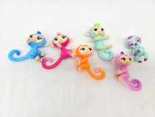Lot Of 6 Fingerlings Minis Monkey Sloth Lisa Kait Meg Erin Jenny Duke
