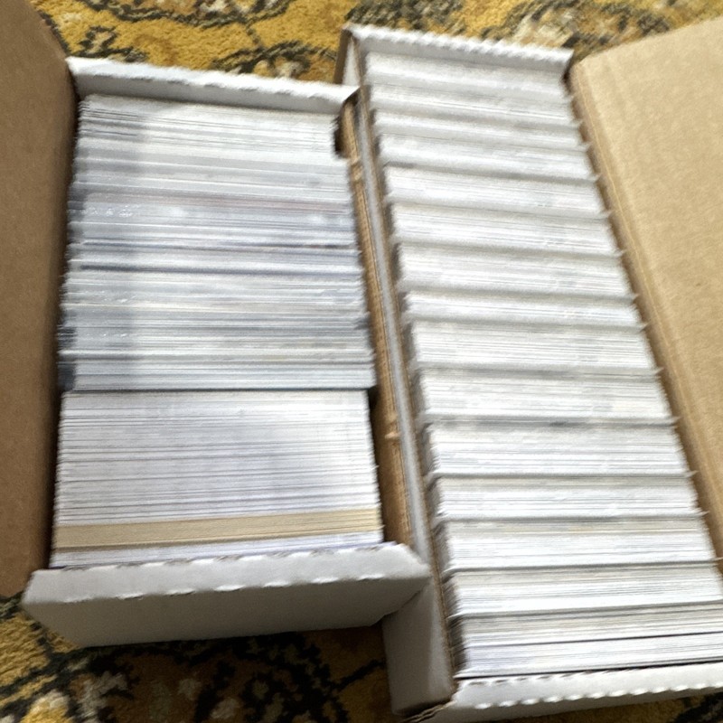 950 count lot of recent Upper Deck hockey cards, inserts, base and rookies