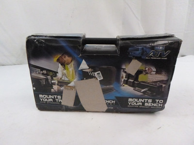 Wilton 10015 All-Terrain 6'' Vise 5-3/4'' Jaw Opening W/ Carrying Case
