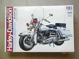 Big size Rare kit Tamiya 1/6 Harley Davidson Classic FLH1200 Big size Rare kit Tamiya 1/6 Harley Davidson Classic FLH1200