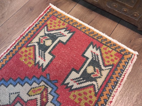 Small Bathroom Rug, Small Vintage Rug, Small Turkish Rug, 1.6 x 3.2 ft - Picture 6 of 10
