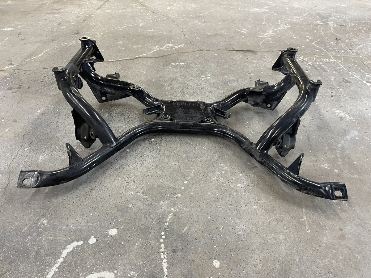 1997-2003 BMW E39 540i Front Axle Sub Frame Support Assembly