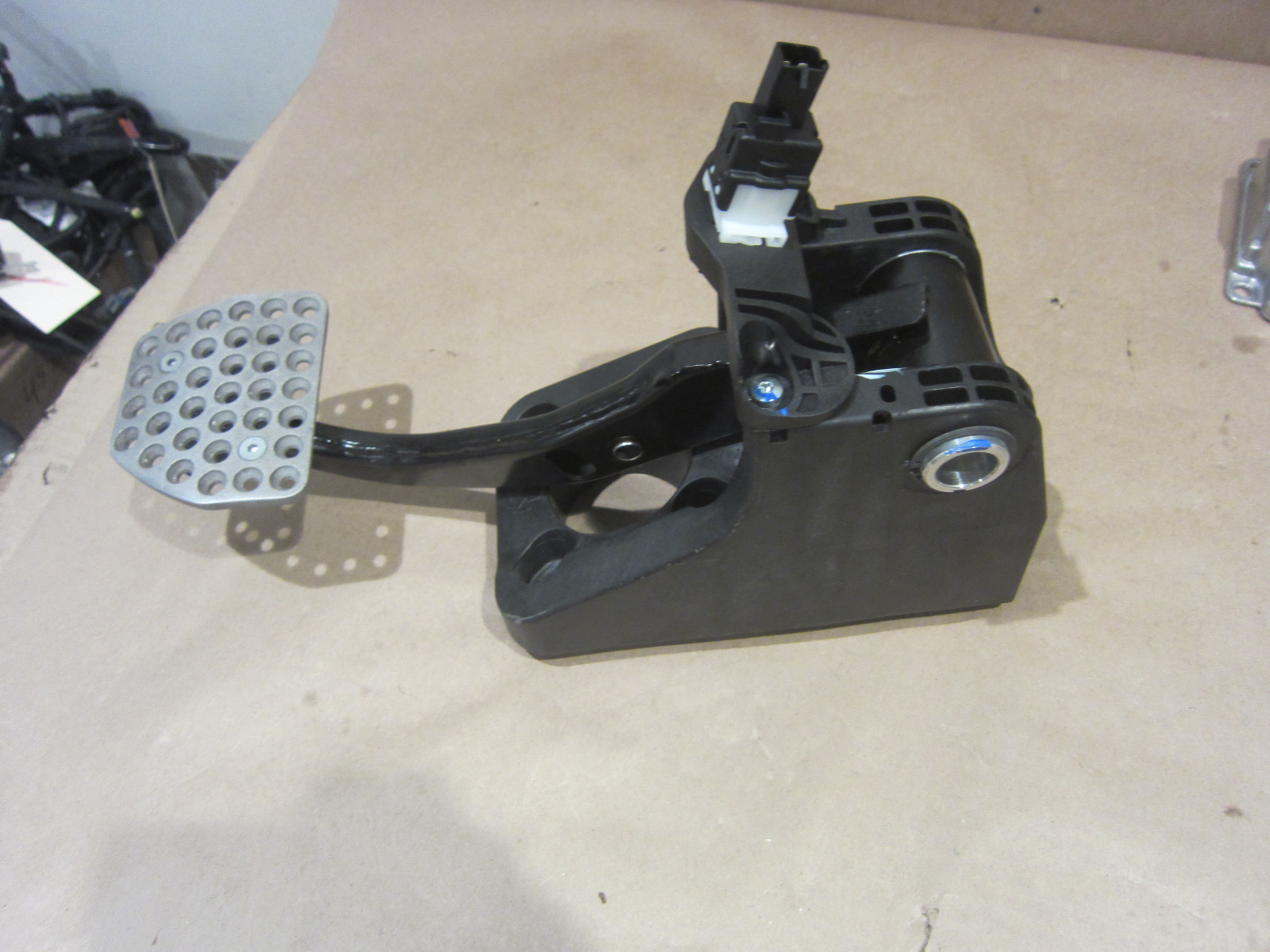 Ferrari 458 - Brake Pedal Box With Pedal - P/N 256436