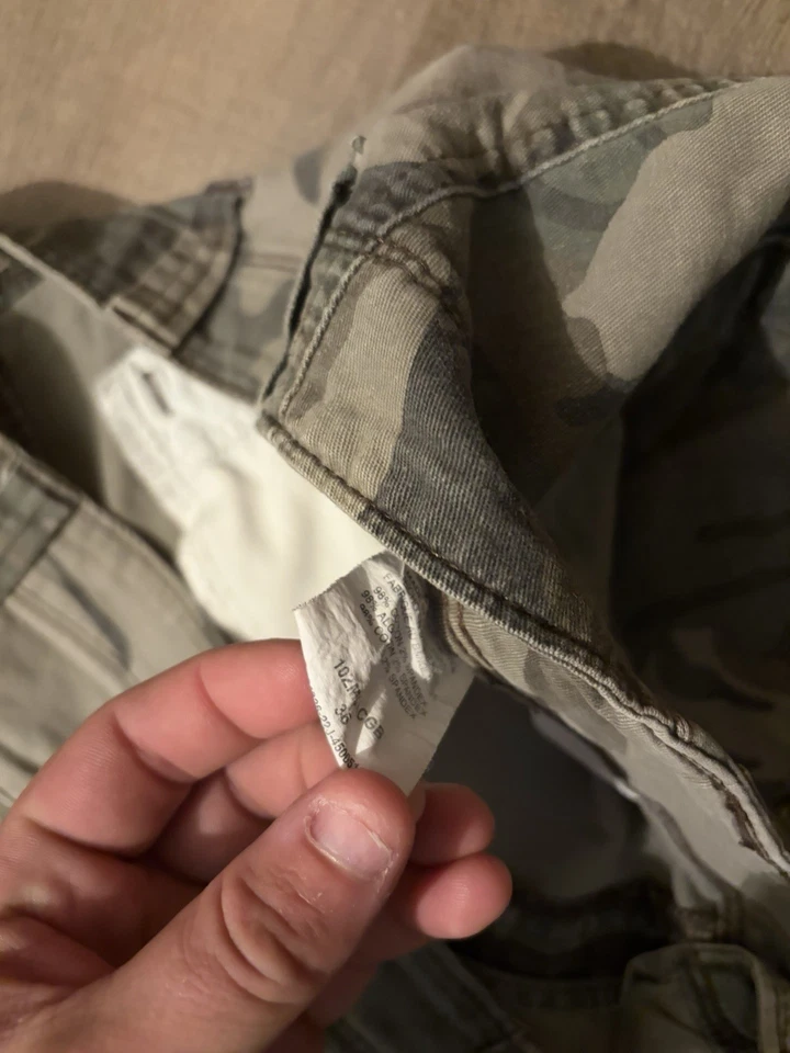 Wrangler迷彩短裤38 — 第 2/4 张图片