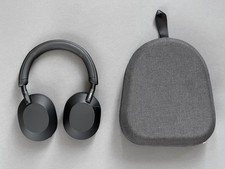 Sony WH-1000XM5 Noise Cancelling Wireless Headphones 30 hours battery life 