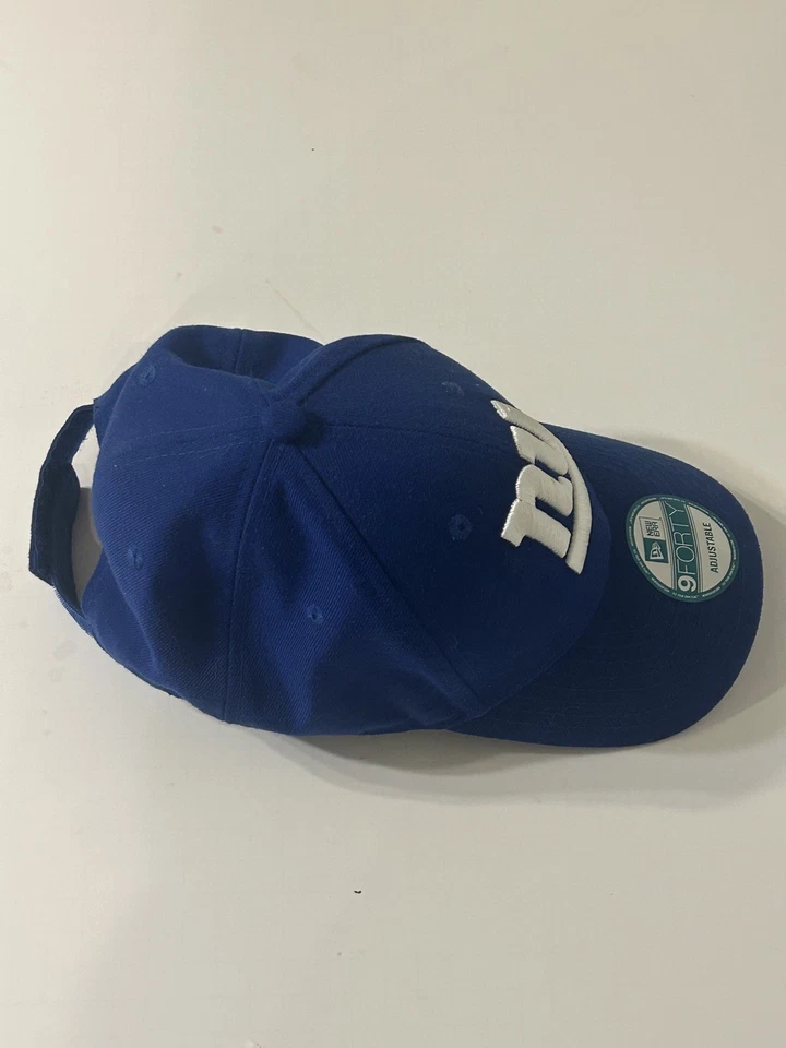 New Era 9Forty NY Giants, logotipo de los Gigantes en blanco, gorra ajustable azul NFL usada Foto 3 de 4