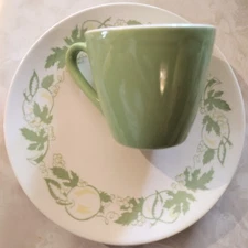 Royal China USA BOUNTIFUL  APPLES GRAPES Dinner set RYLBOUN