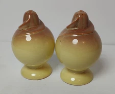 VTG Taylor Smith 1938 Luray Yellow & Brown Ceramic Salt or Pepper Shakers