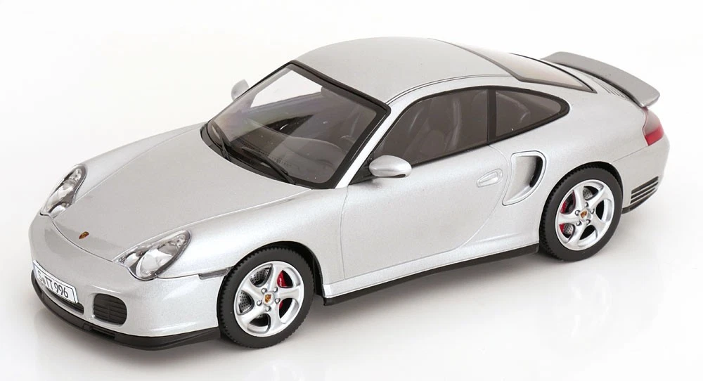 1/18 オートアート ポルシェ 911 (996) ターボ ミニカー Porsche 996 1 18 for sale | eBay