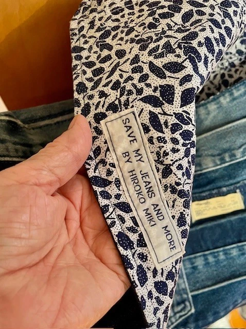 Bolso Mensajero Denim Reciclado Hecho a Mano ÚNICO por Hiroko Miki "Save My Jeans & More" Foto 4 de 4