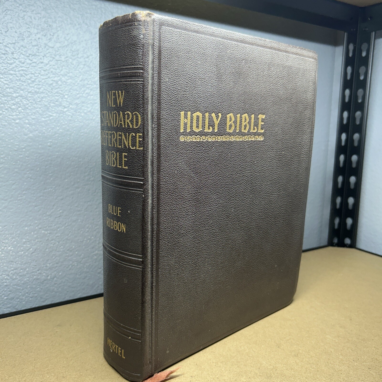 Vintage 1951 Hertel KJV Blue Ribbon New Standard Reference Family Bible