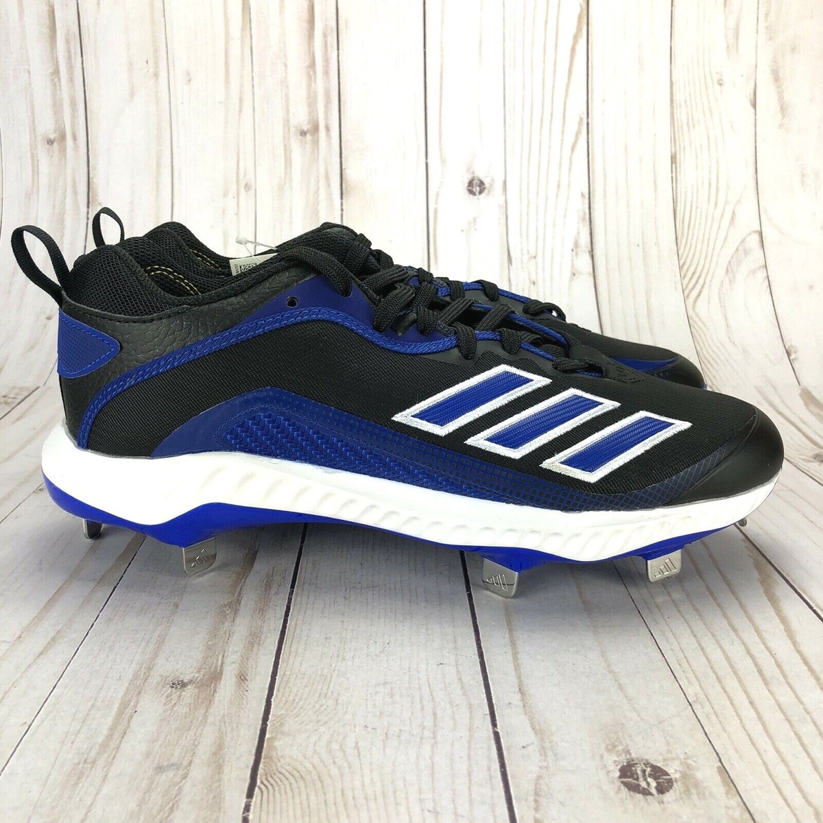 size 6 metal baseball cleats