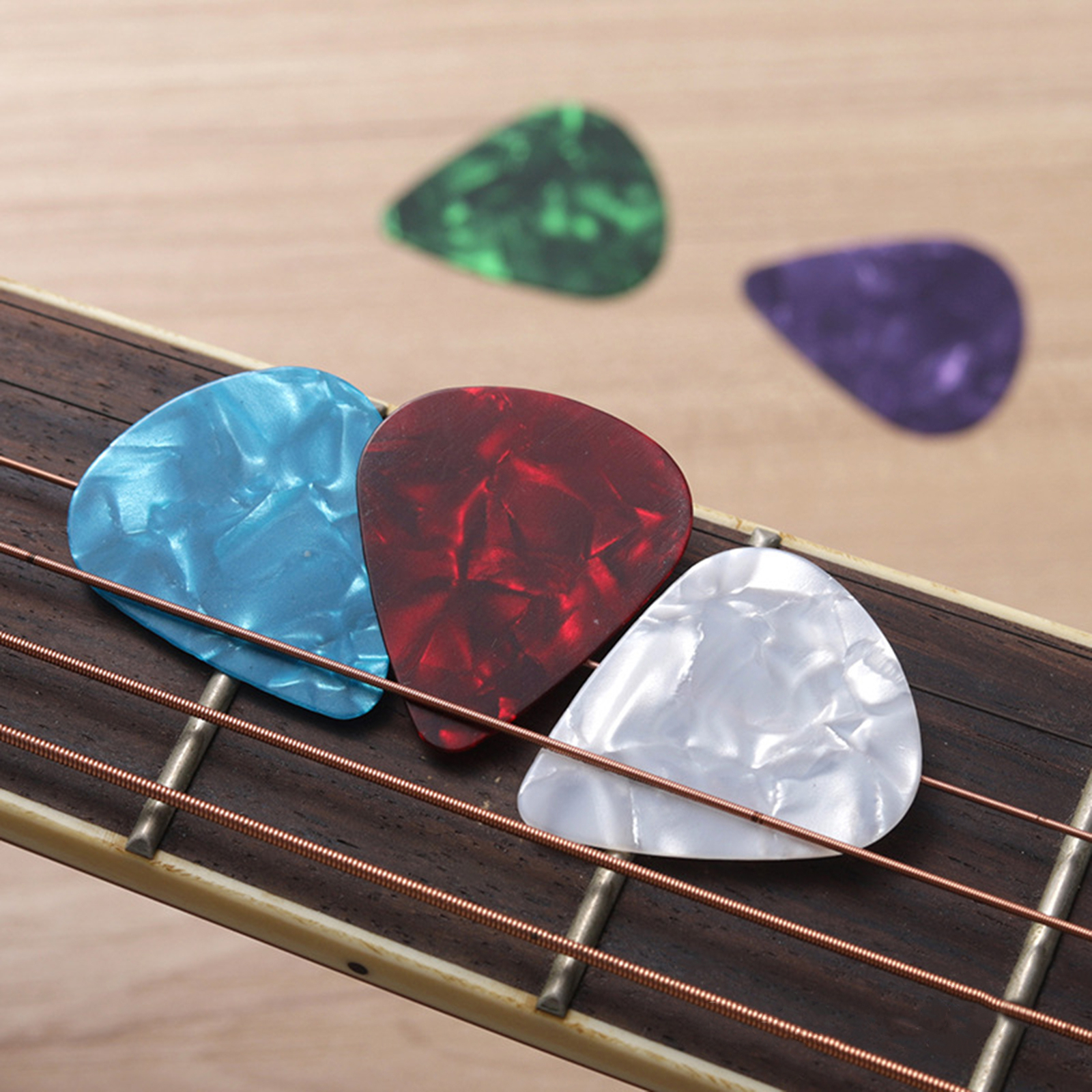 1.0mm Guitar Picks Guitar Picks Love Heart Celluloid Guitar Picks Plectrums