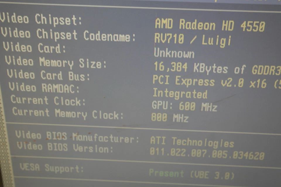 ATI Radeon HD 4550 256 MB PCI-e x16 Display Port d-port DVI Video Card - Image 3 of 4